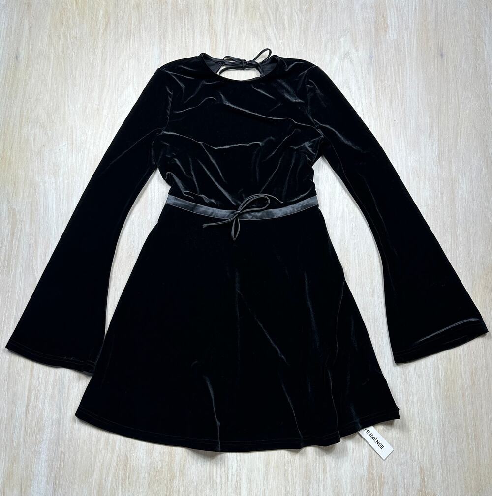 NWT Commense Black Velvet Mini Dress M Bell Sleeve Open Back Tie Holiday Party